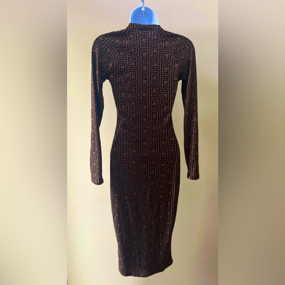 NWT All Purpose Dress - Picture 5 of 5